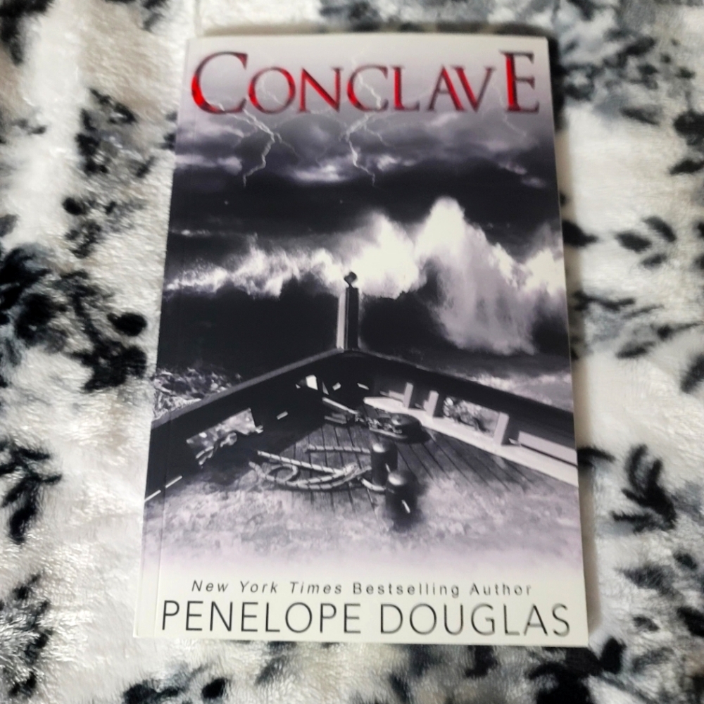 Conclave Penelope Douglas OOP